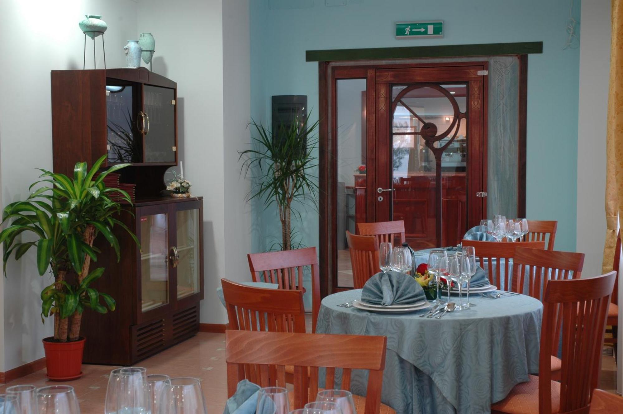 Real Asturias Hotel Acquappesa Ngoại thất bức ảnh