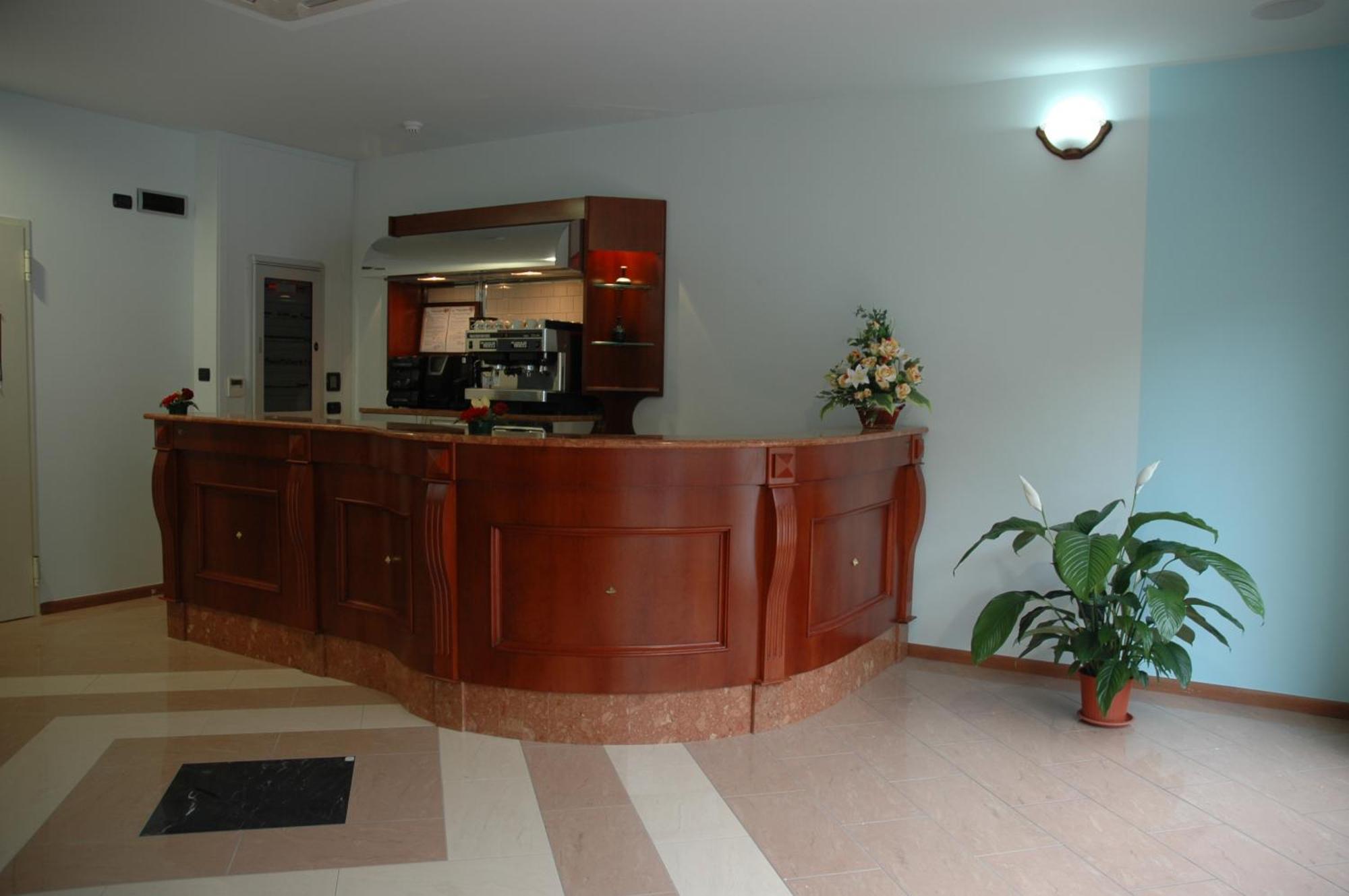 Real Asturias Hotel Acquappesa Ngoại thất bức ảnh